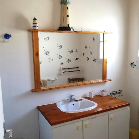 Casa vacanze House Ideal For Families 10 Min From The Beaches