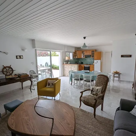 Casa vacanze House Ideal For Families 10 Min From The Beaches Le Bois-Plage-en-Ré